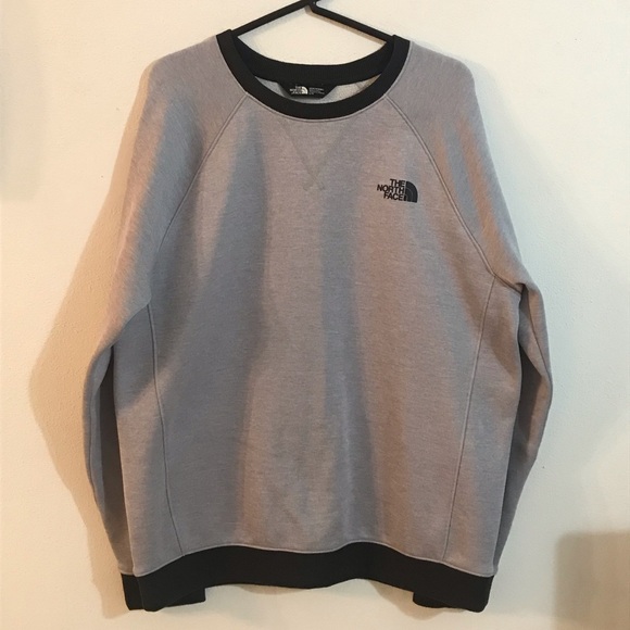 [SOLD] the north face gray crewneck sweater large - Picture 2 of 3